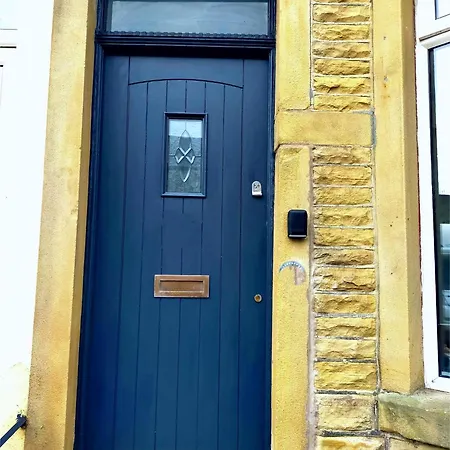 Newly Renovated 3 Bedroom House, 6 Beds With 2 Showers, Near University Town Centre Lancaster Exterior foto